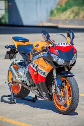 HONDA CBR 1000RR REPSOL HONDA CBR 1000RR REPSOL